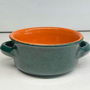 De Silva Pottery Terra Cotta Soup Bowl  Green  Orange Glaze RARE Twist Handle 5"